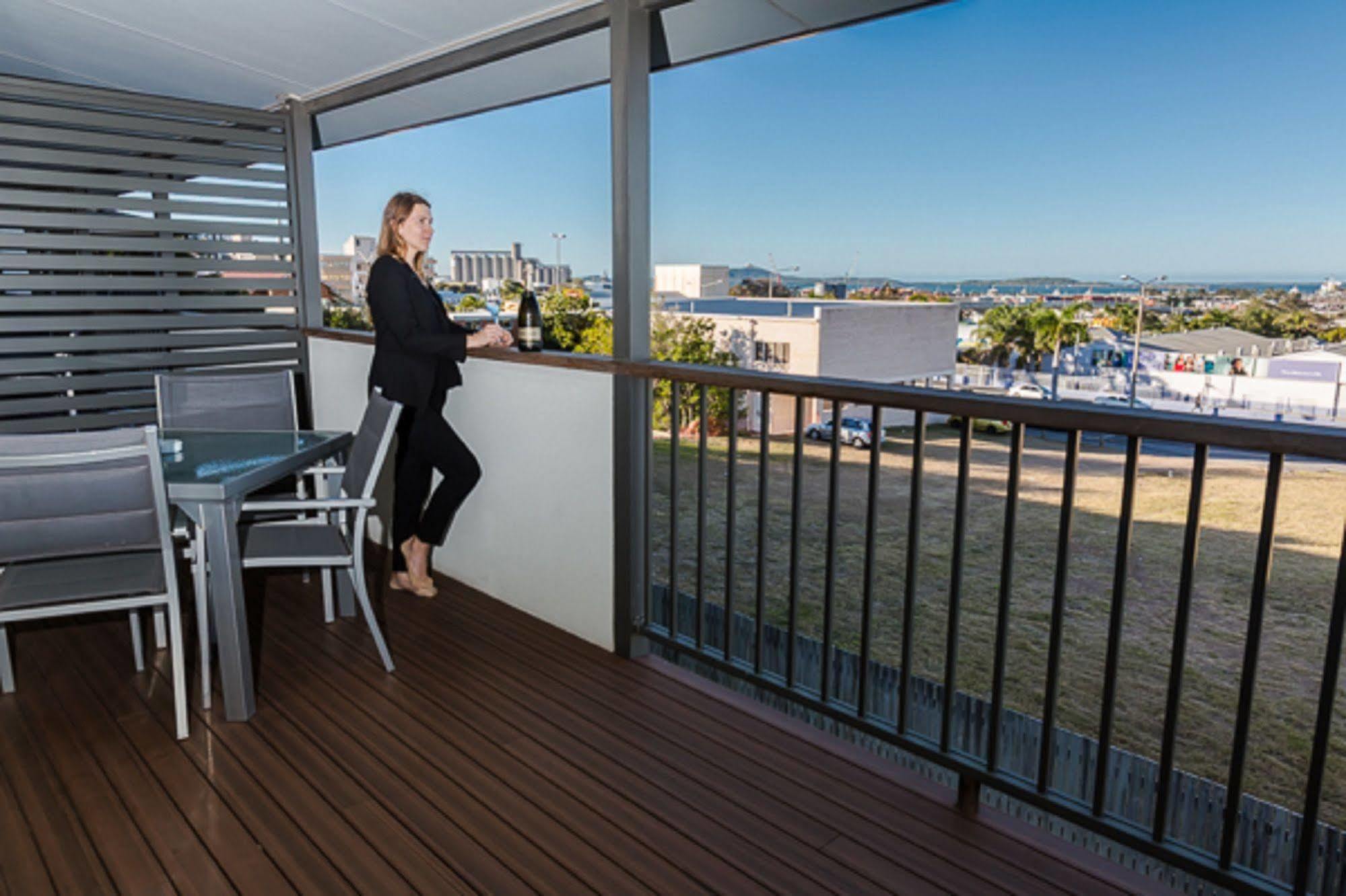Gladstone Heights Executive Apartments Buitenkant foto